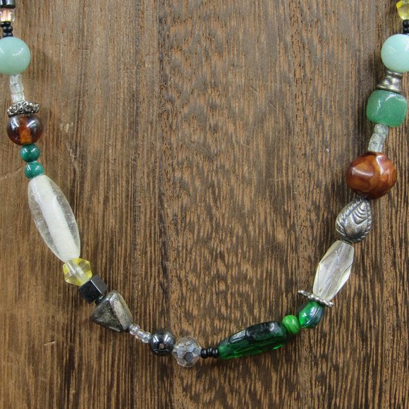 Jewelry - 16" Sterling Silver Pearl Jade Chrysoprase Glass Necklace Vintage